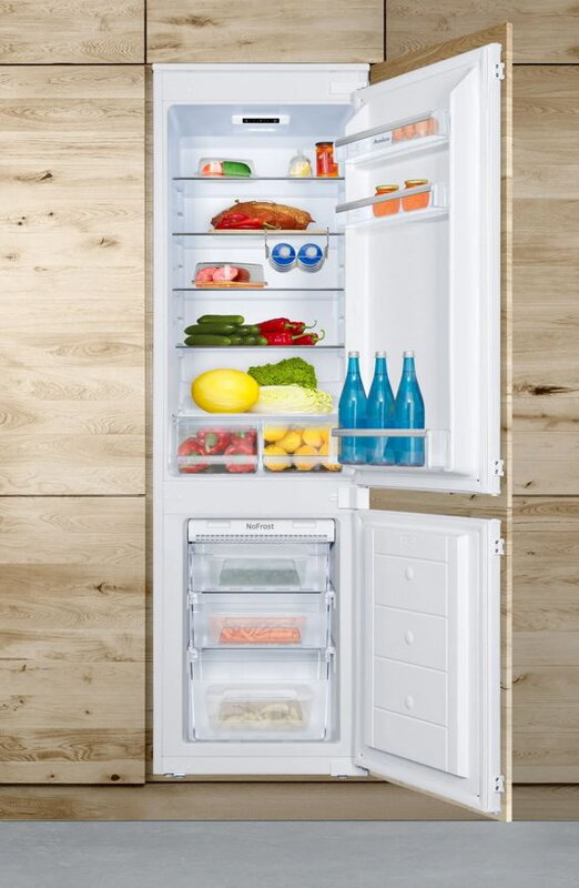 AMICA BK3205.8i(E)STUDIO vstavaná kombinová chladnička